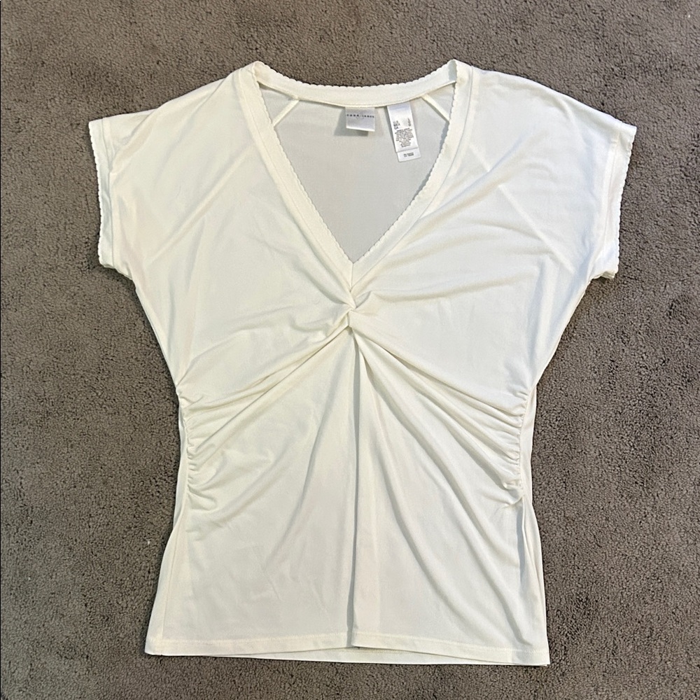 Emma James Cream V-Neck Short Sleeve Top